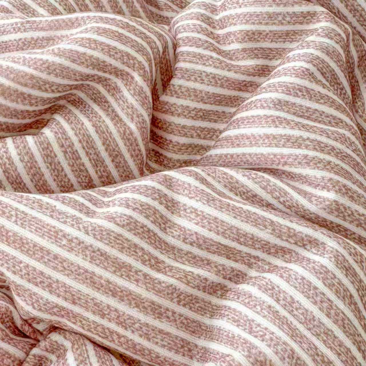Minimalist Style Ultra-Soft Skin-Friendly Comforter Set