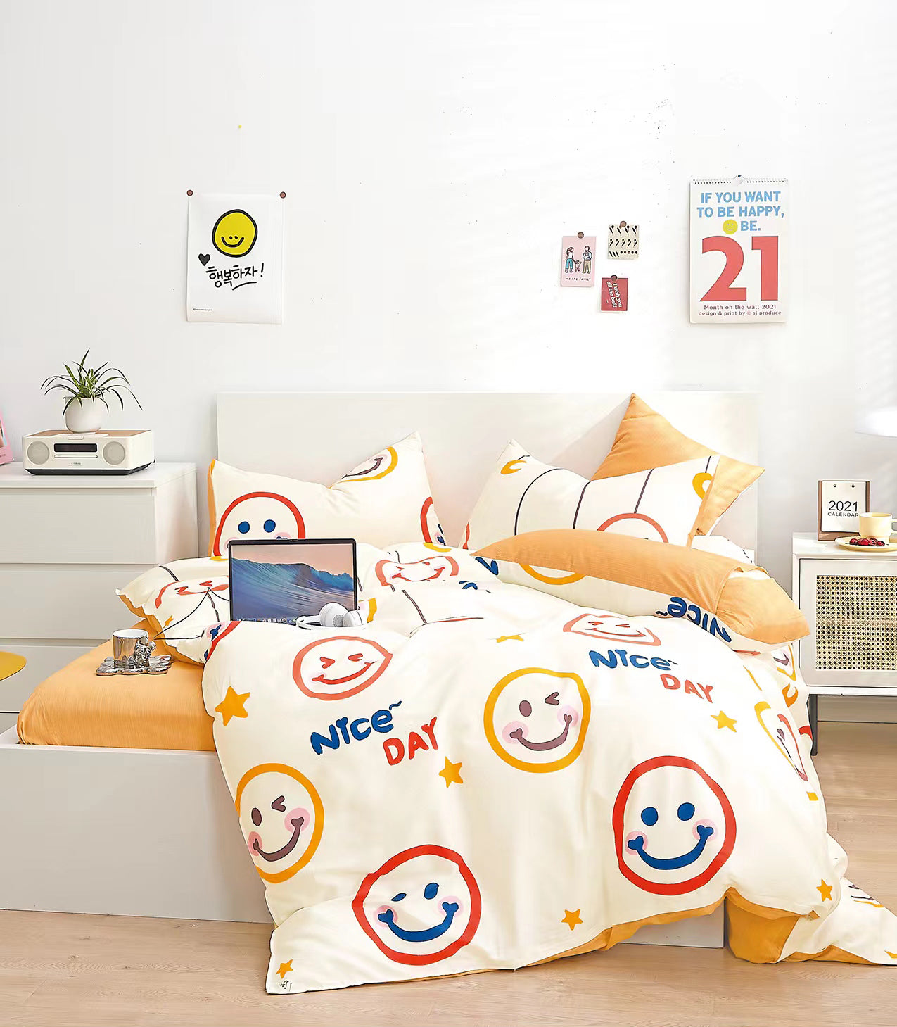 Happy Face Full Cotton 4 Pieces Bedding Sheets and Pillow Cases Sets