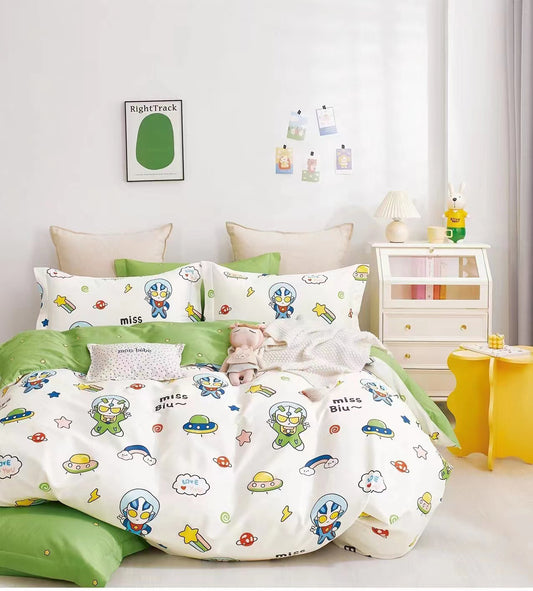 Hero Boys Full Cotton 4 Pieces Bedding Sheets and Pillow Cases Sets