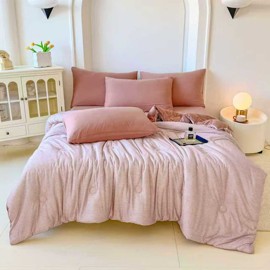 Minimalist Style Ultra-Soft Skin-Friendly Comforter Set